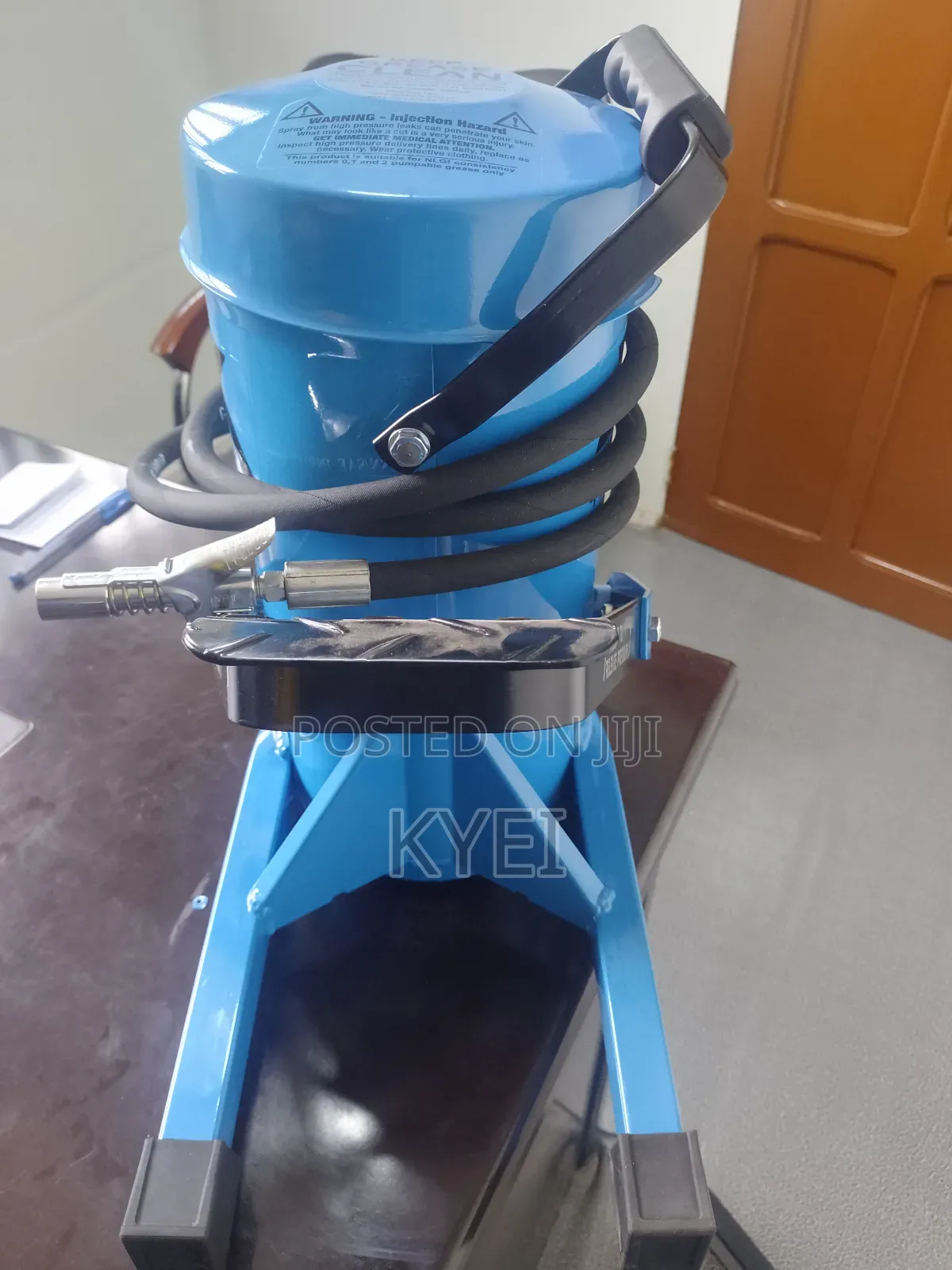 Grease Guns for Sale