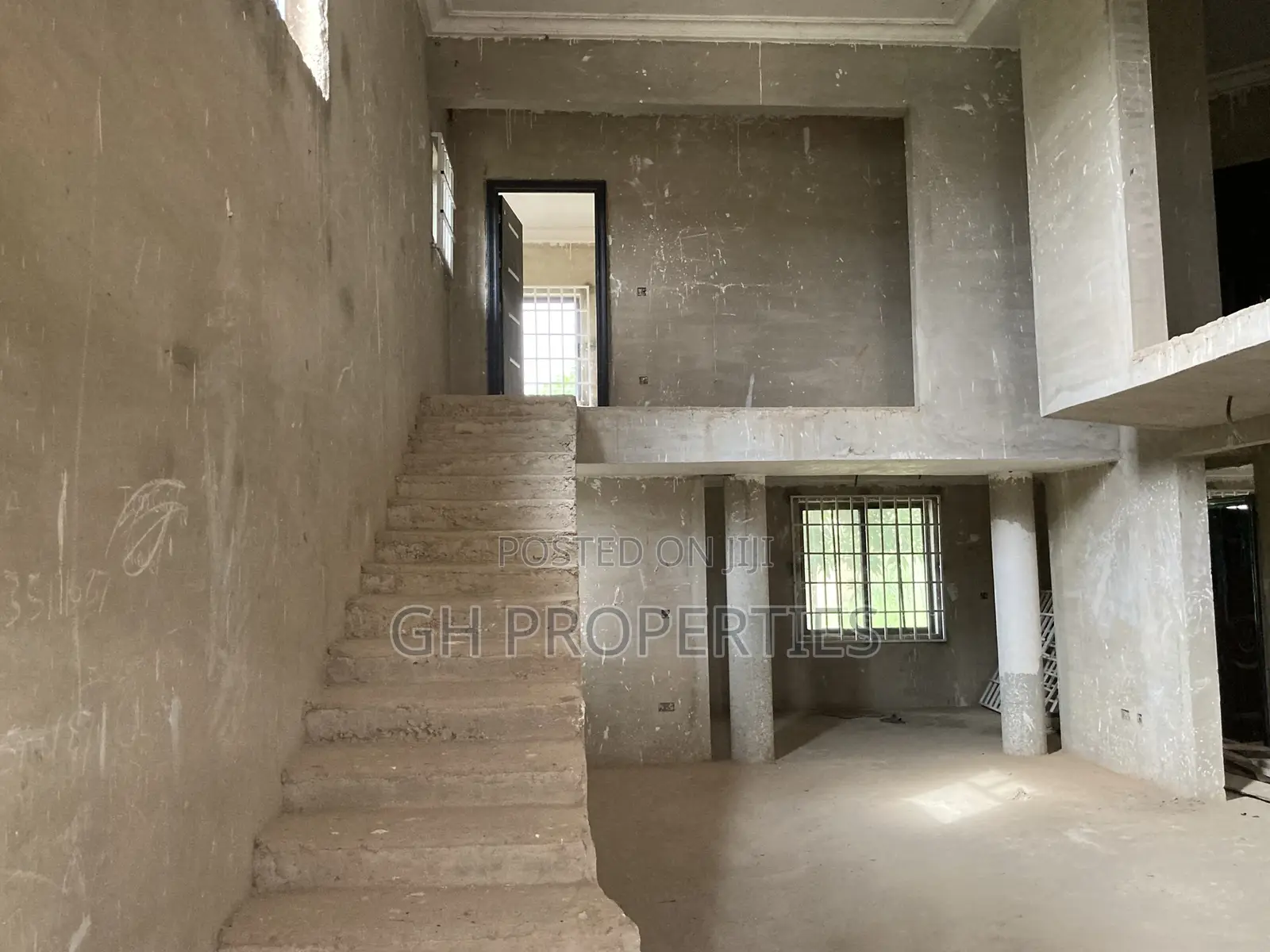 5bdrm Apartment in Sokoban,Ampabame., Kumasi Metropolitan for sale