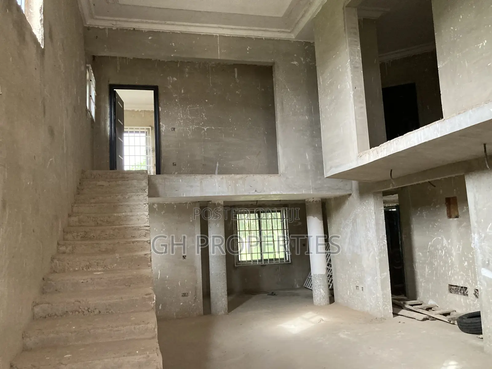 5bdrm Apartment in Sokoban,Ampabame., Kumasi Metropolitan for sale