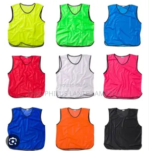 Set of Bibs