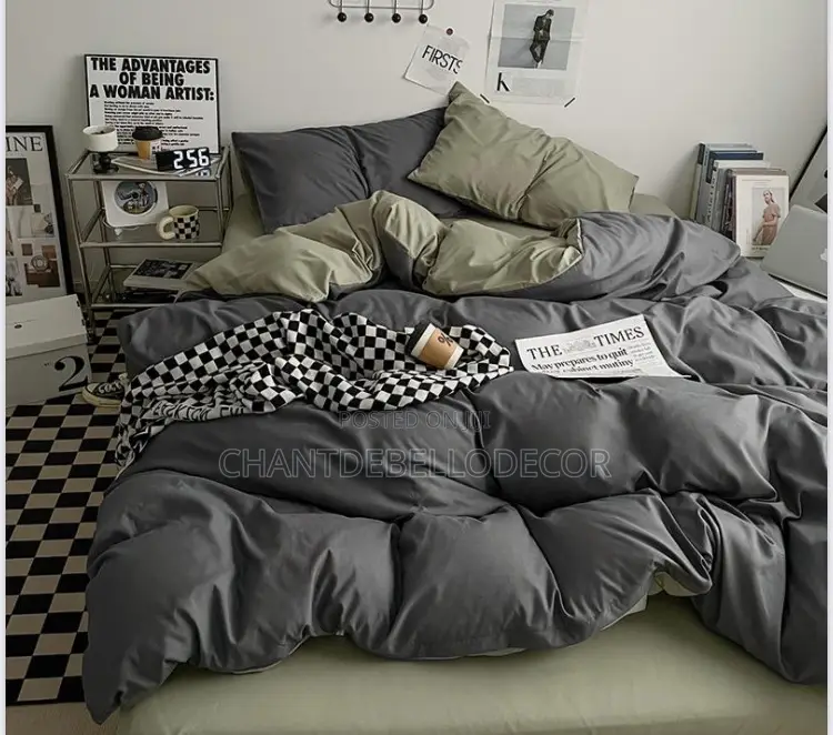 King Size 1 Duvet, 1 Duvet Cover, 1 Bedsheet, 4 Pillowcases