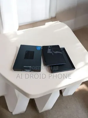 New Samsung Galaxy Z Fold 5 256 GB Gray