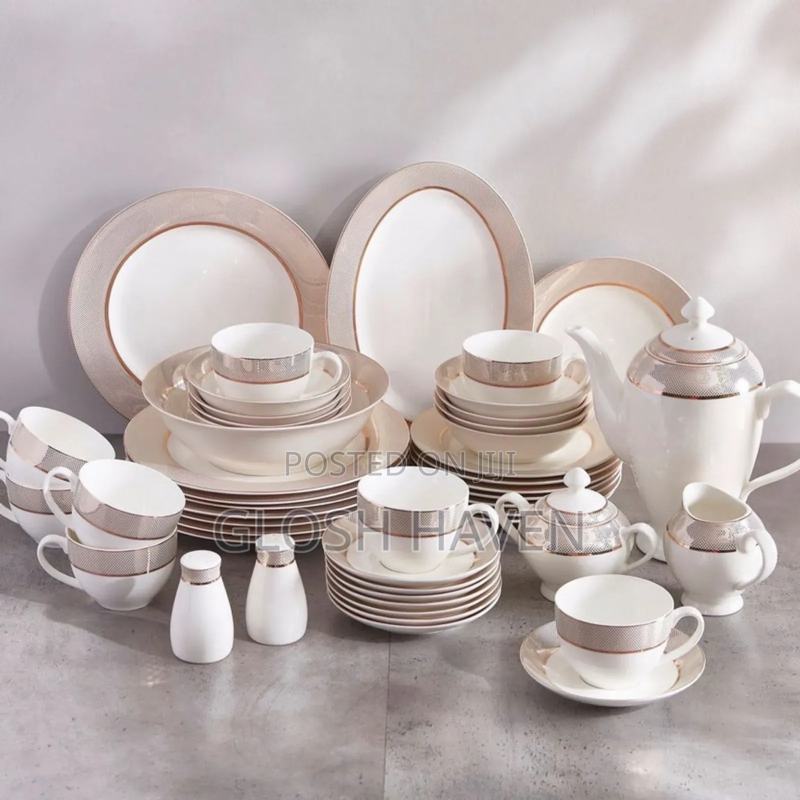 47pcs Dinner Set