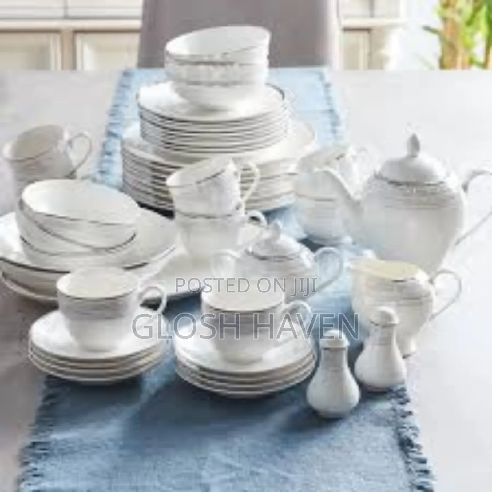 47pcs Dinner Set
