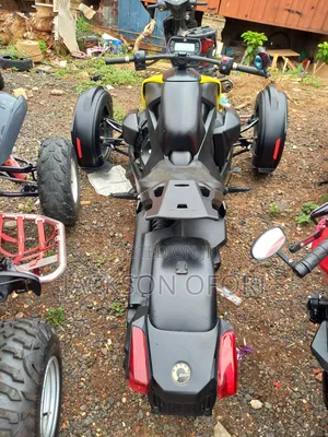 Can-Am Spyder RT 2021 White