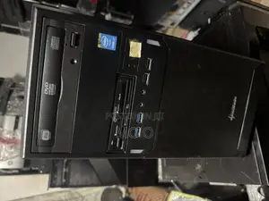 Desktop Computer Asus 8GB Intel Core i7 HDD 500GB