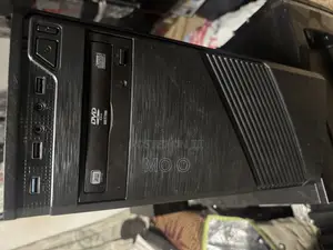 Desktop Computer Asus 8GB Intel Core i7 HDD 1T