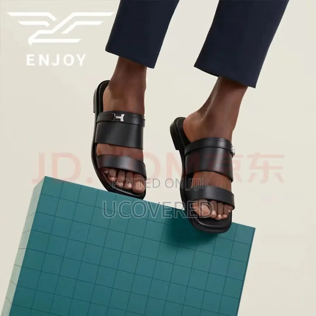 Hermes Men’S Leather Easy Wear Slippers