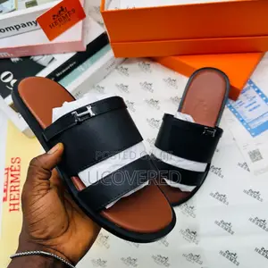 Hermes Men’S Leather Easy Wear Slippers