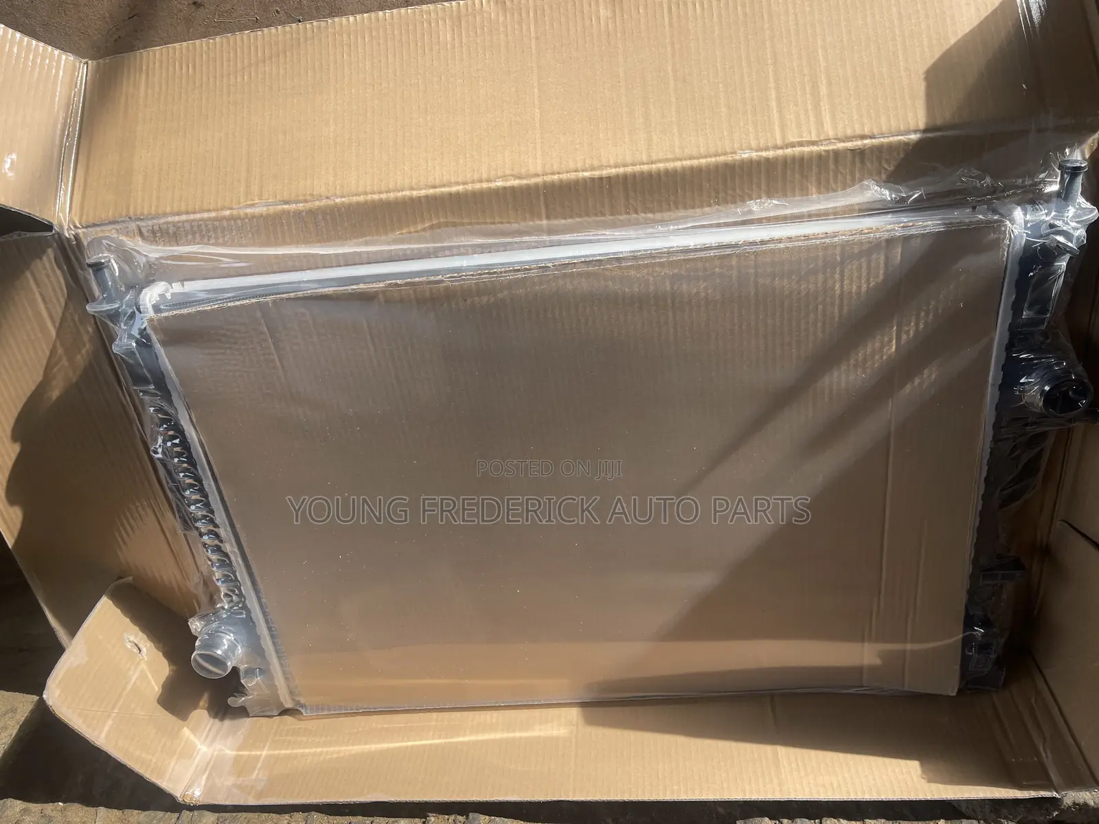 Land Rover/Range Rover Vogue Brand New Radiator