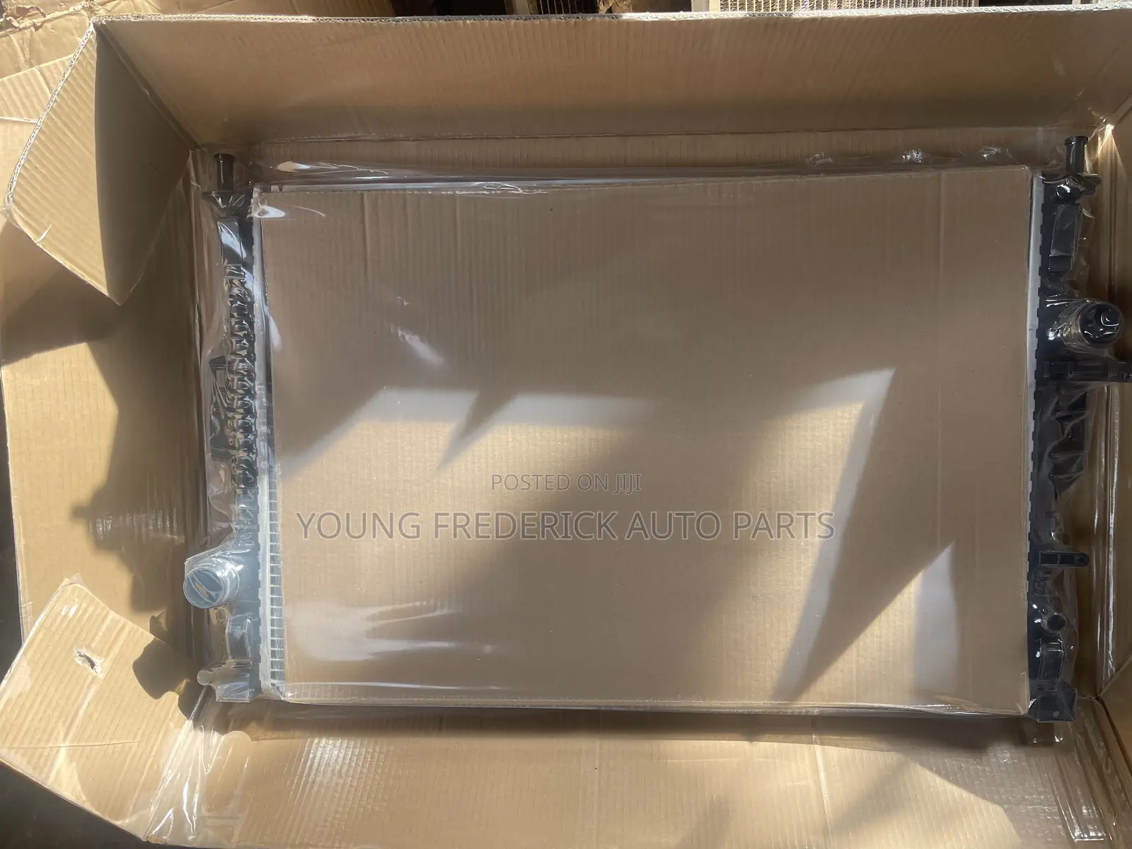 Land Rover/Range Rover Vogue Brand New Radiator