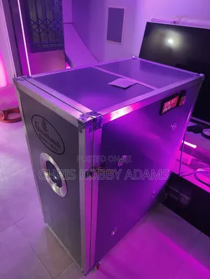 880 Guinea Fowl and Turkey Incubator