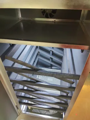 880 Guinea Fowl and Turkey Incubator
