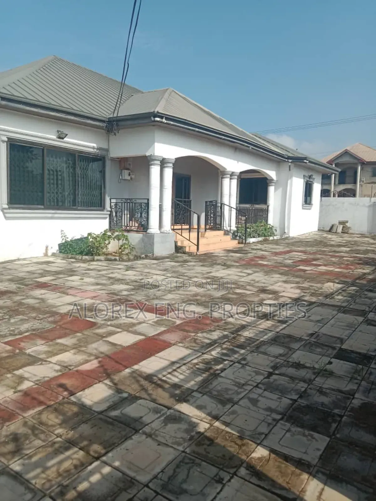 4bdrm House in Amasaman Macedonia, Ga West Municipal for sale