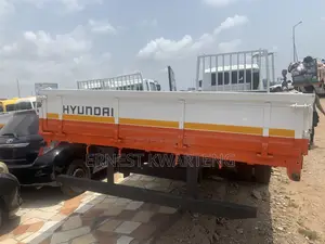 Hyundai 5 Tons 6 Holes 395,000 and 8 Holes 480,000