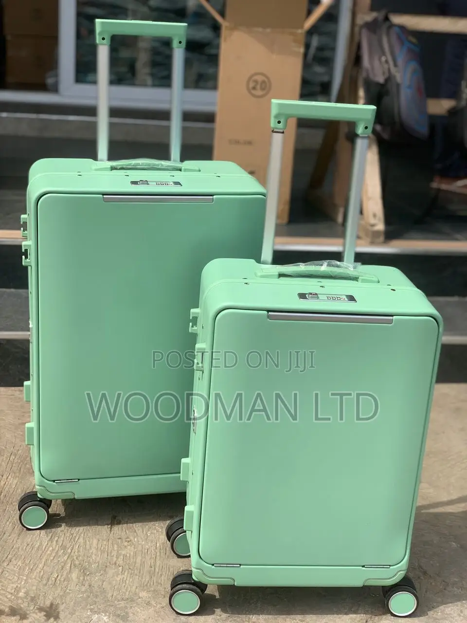 2set Green Luxurious Travel Luggage Bag