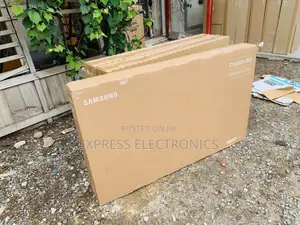 Ultimate Convenience Uhd Samsung Tv 55”Du7000