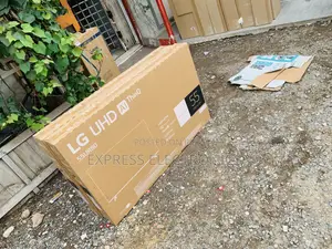 Lg Uhd —- Smart Television 55”Ur80006