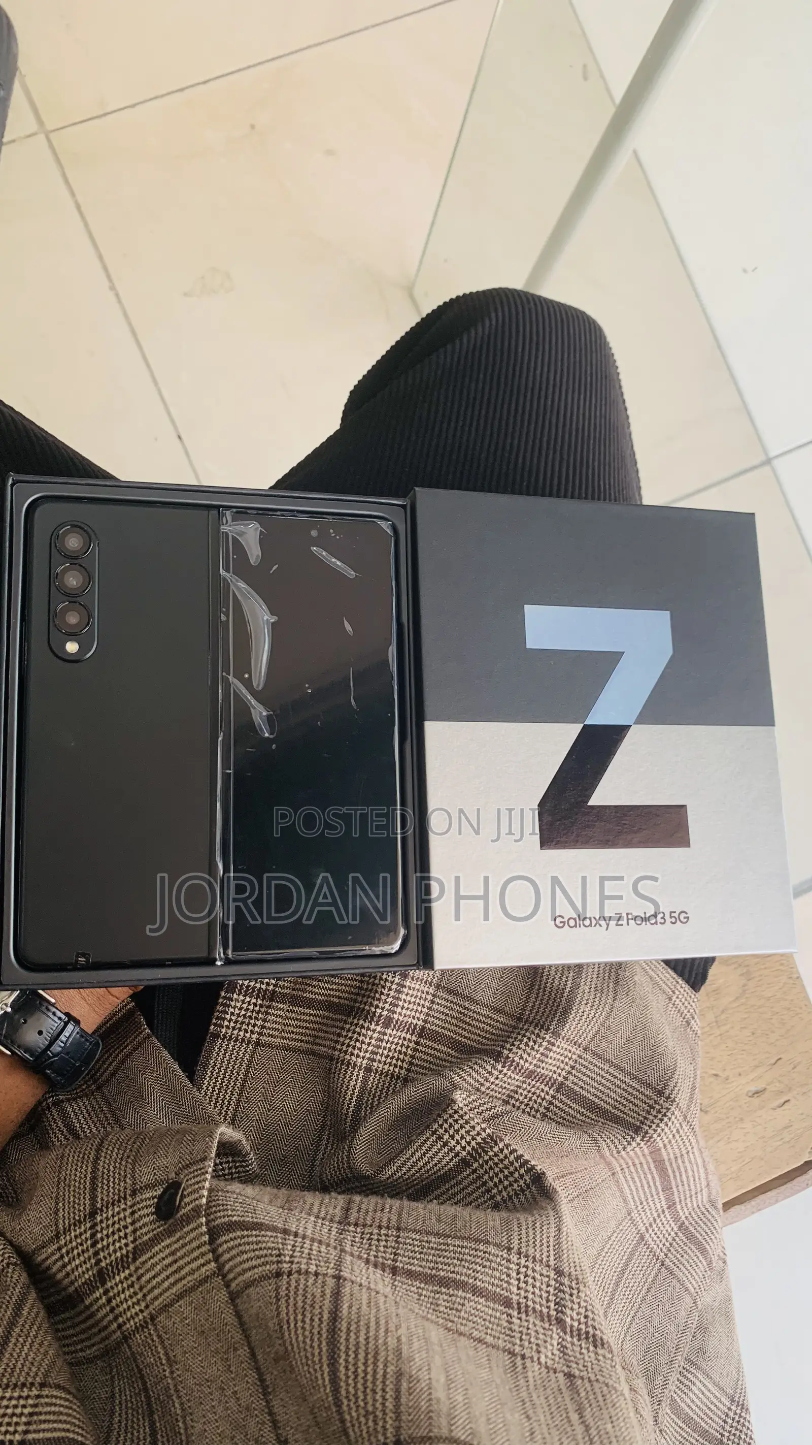 New Samsung Galaxy Z Fold 3 256 GB Black