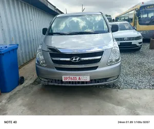 Hyundai FB 2015 Silver