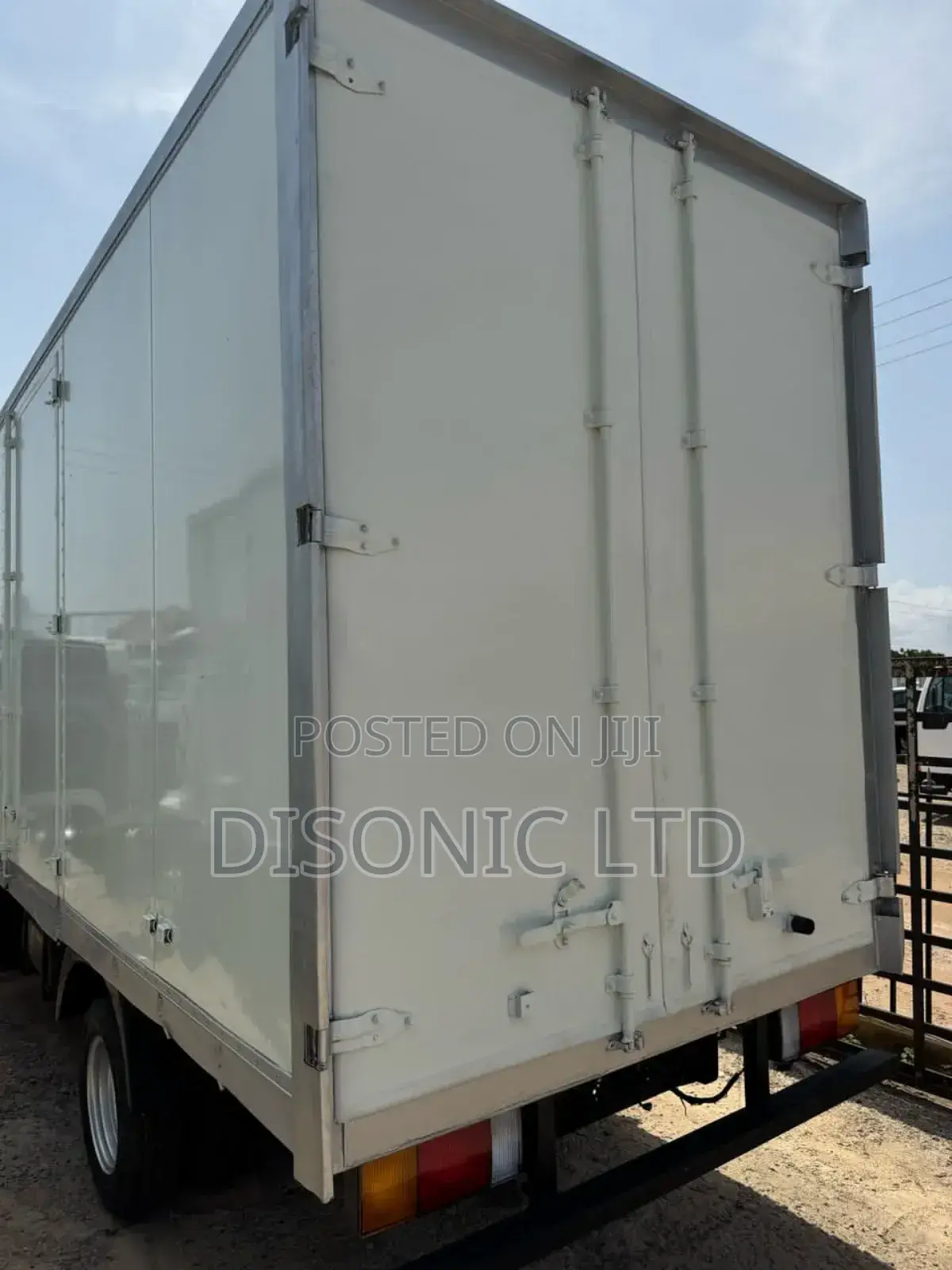 Hyundai Avante 2015 White