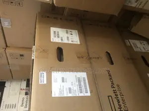 New Server HP ProLiant DL380 Gen10 32GB Intel Xeon HDD 1T