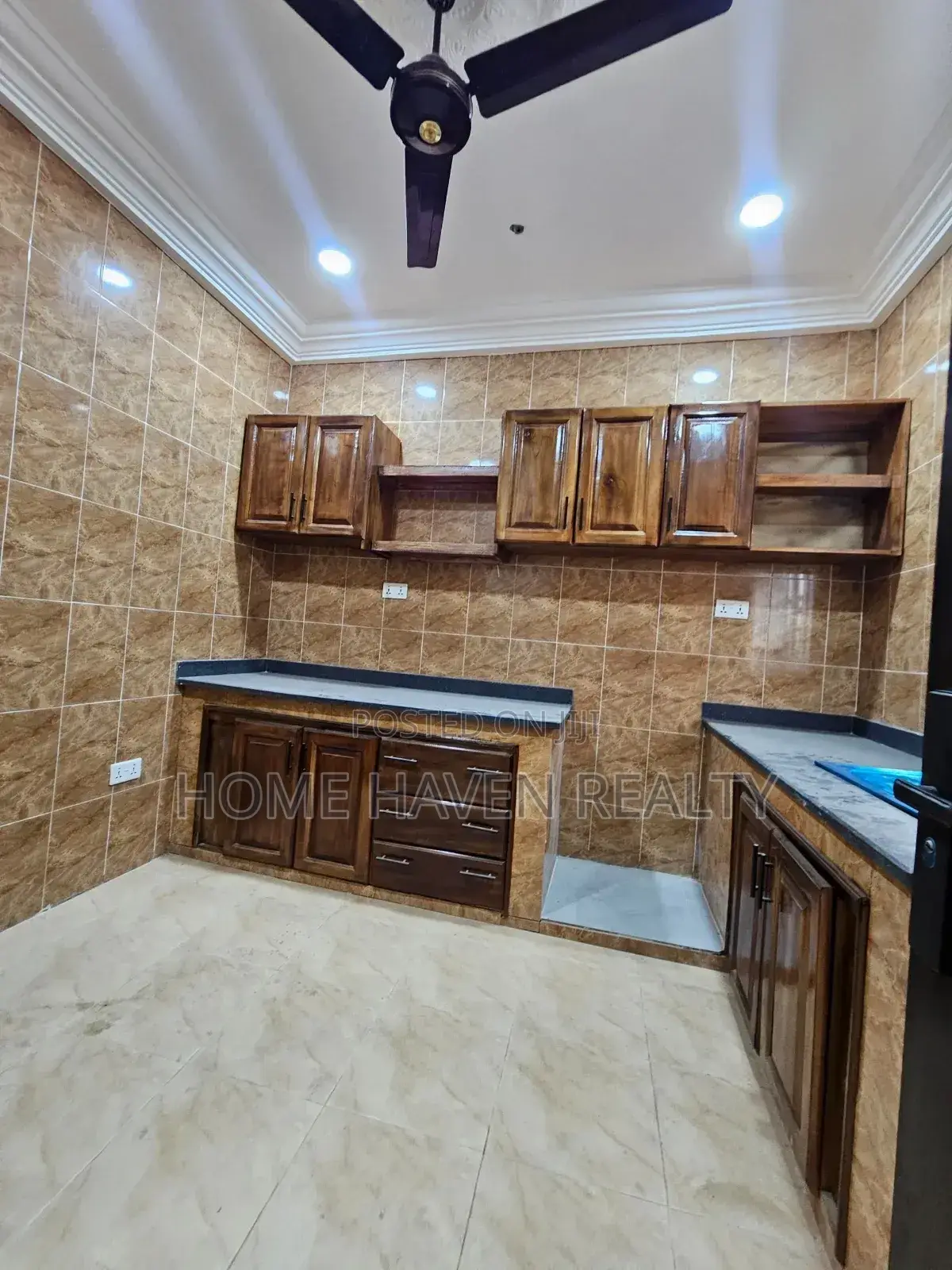 2bdrm Apartment in Tantra Hills for rent