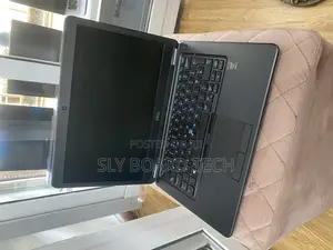Laptop Dell Latitude E7450 8GB Intel Core I3 SSD 256GB