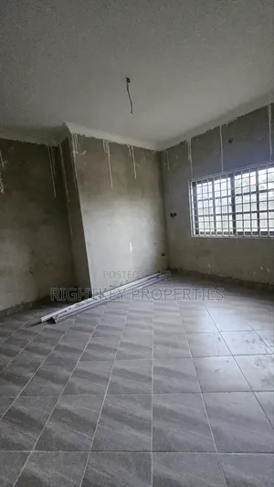 3bdrm House in Appiadu Kokoben, Kumasi Metropolitan for sale