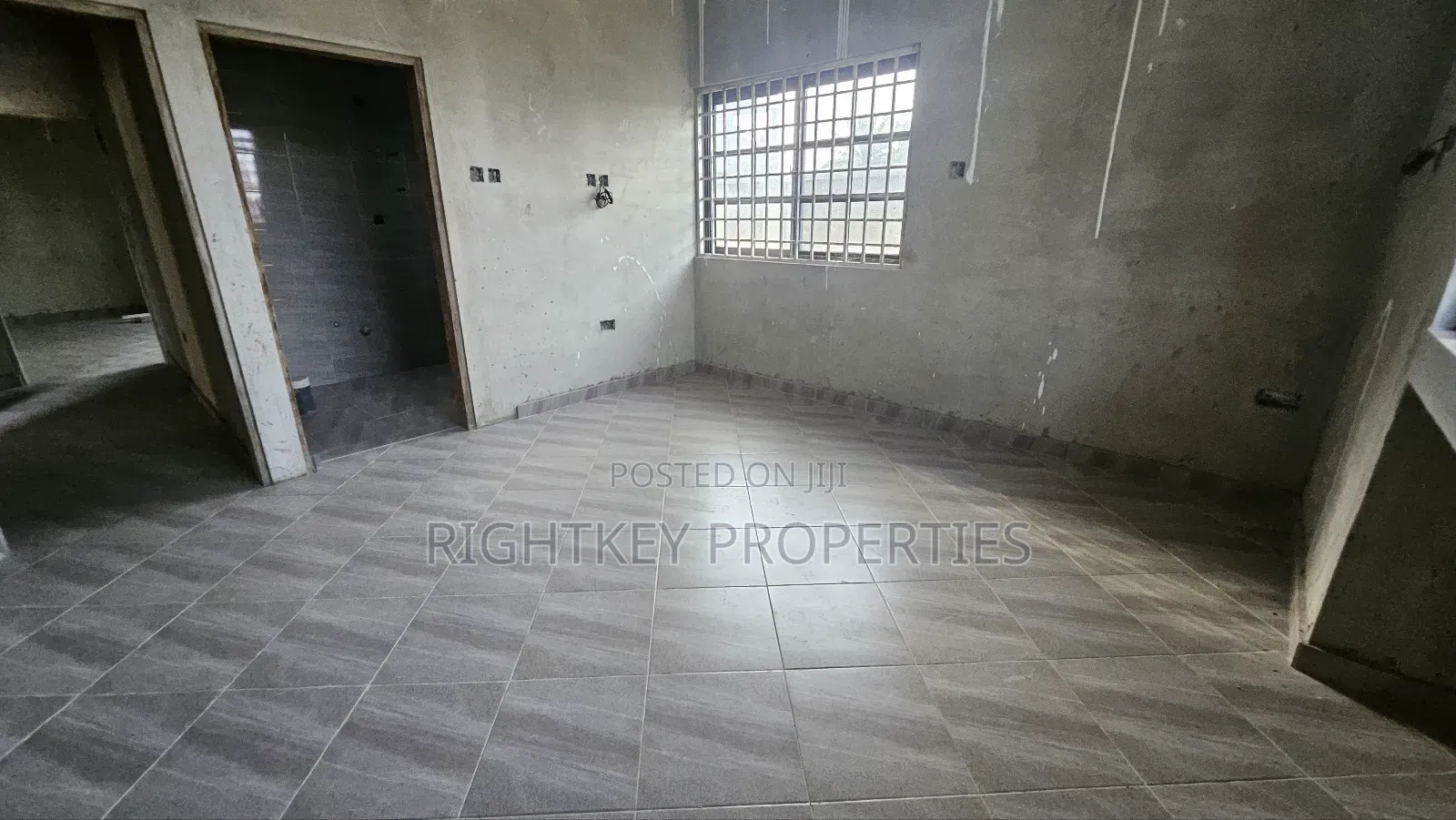 3bdrm House in Appiadu Kokoben, Kumasi Metropolitan for sale