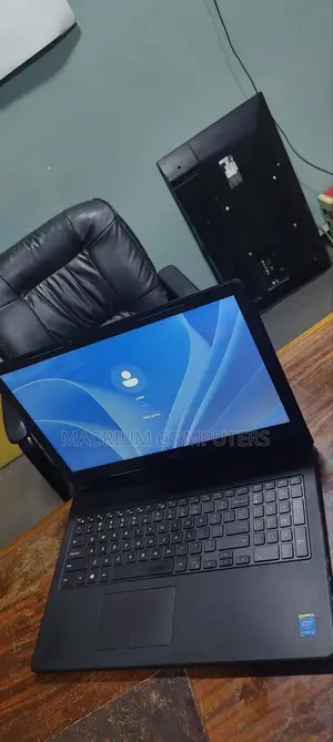 Laptop Dell Inspiron 15 3558 6GB Intel Core I3 HDD 1T