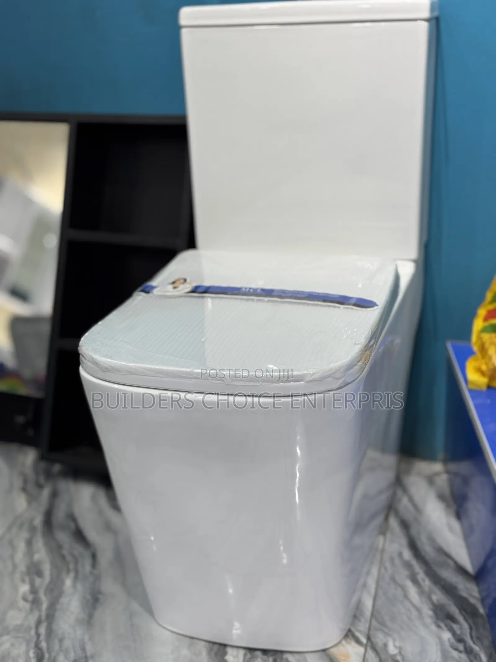 Aqua Grove Square Water Closet _Wc