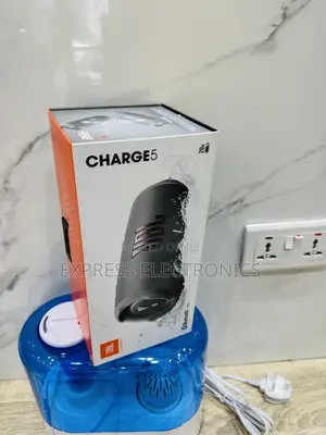 Ip67 Waterproof and Dustproof Rating Charge 5