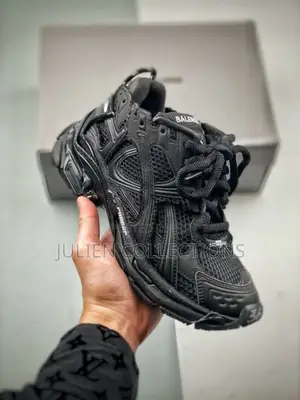 Balenciaga Runner Black