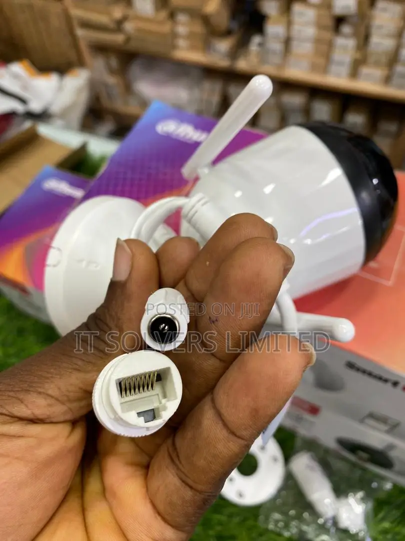 Dahua F4c-Pv 4mp Smart Dual Light Camera
