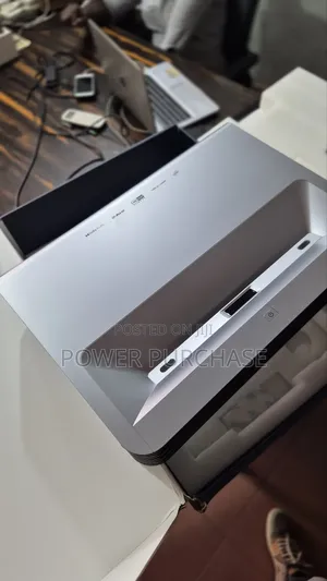 Simplest Vankyo Projector Vista T4 * 