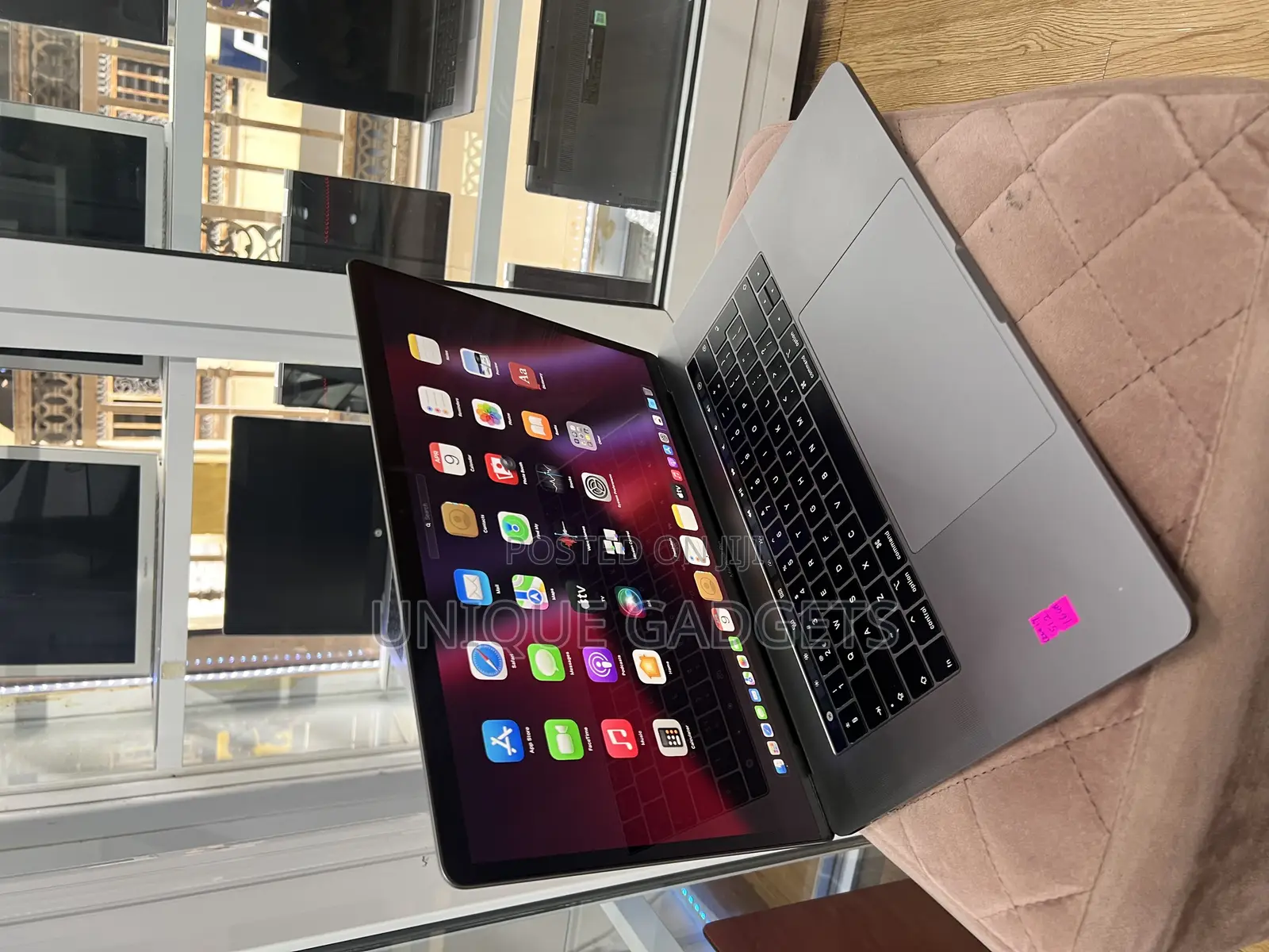 Laptop Apple MacBook Pro 16GB Intel Core i9 SSD 512GB
