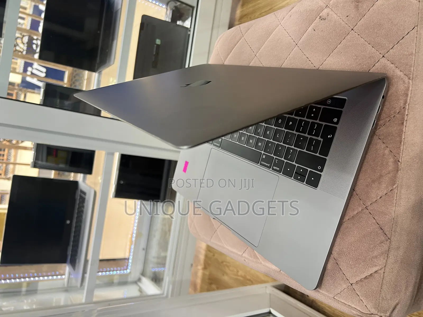 Laptop Apple MacBook Pro 16GB Intel Core i9 SSD 512GB