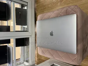 Laptop Apple MacBook Pro 16GB Intel Core i9 SSD 512GB