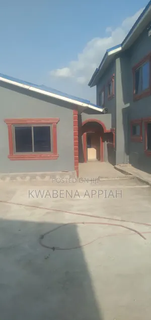 7bdrm Penthouse in Mark Estate At, Kumasi Metropolitan for rent