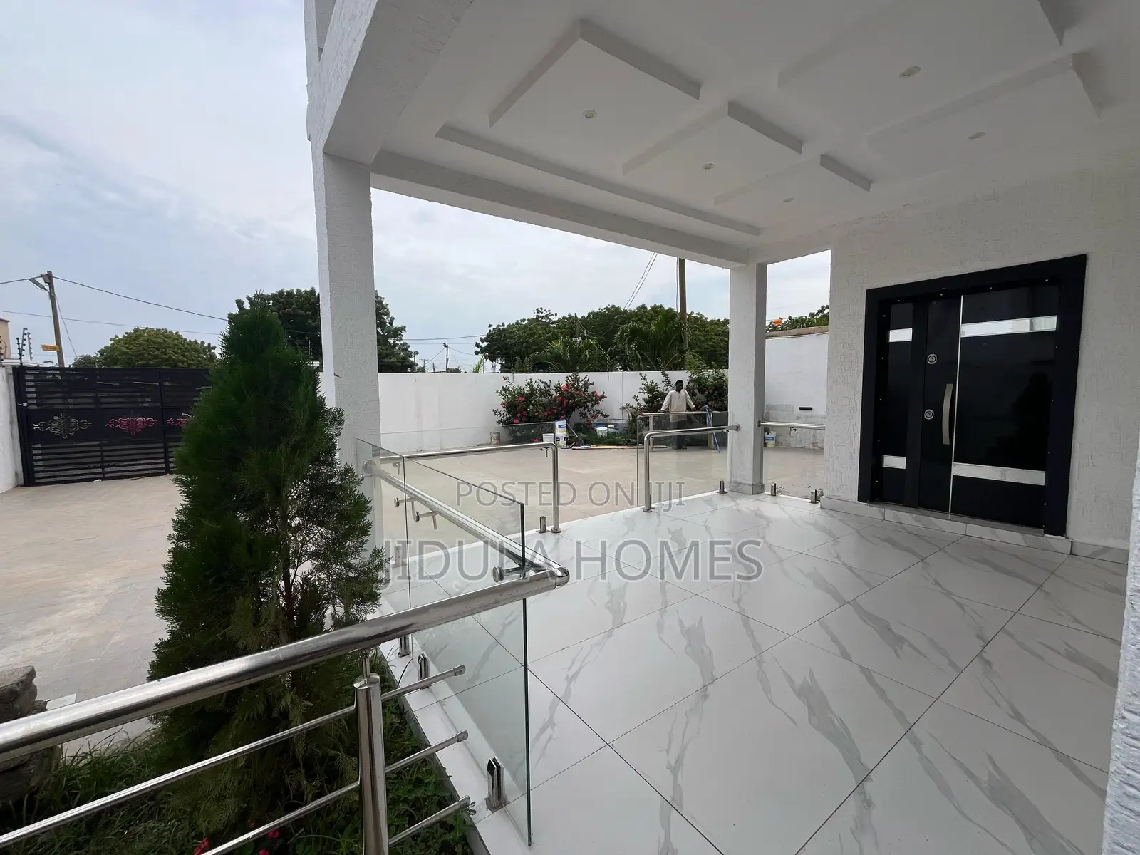 4bdrm House in East Legon for sale