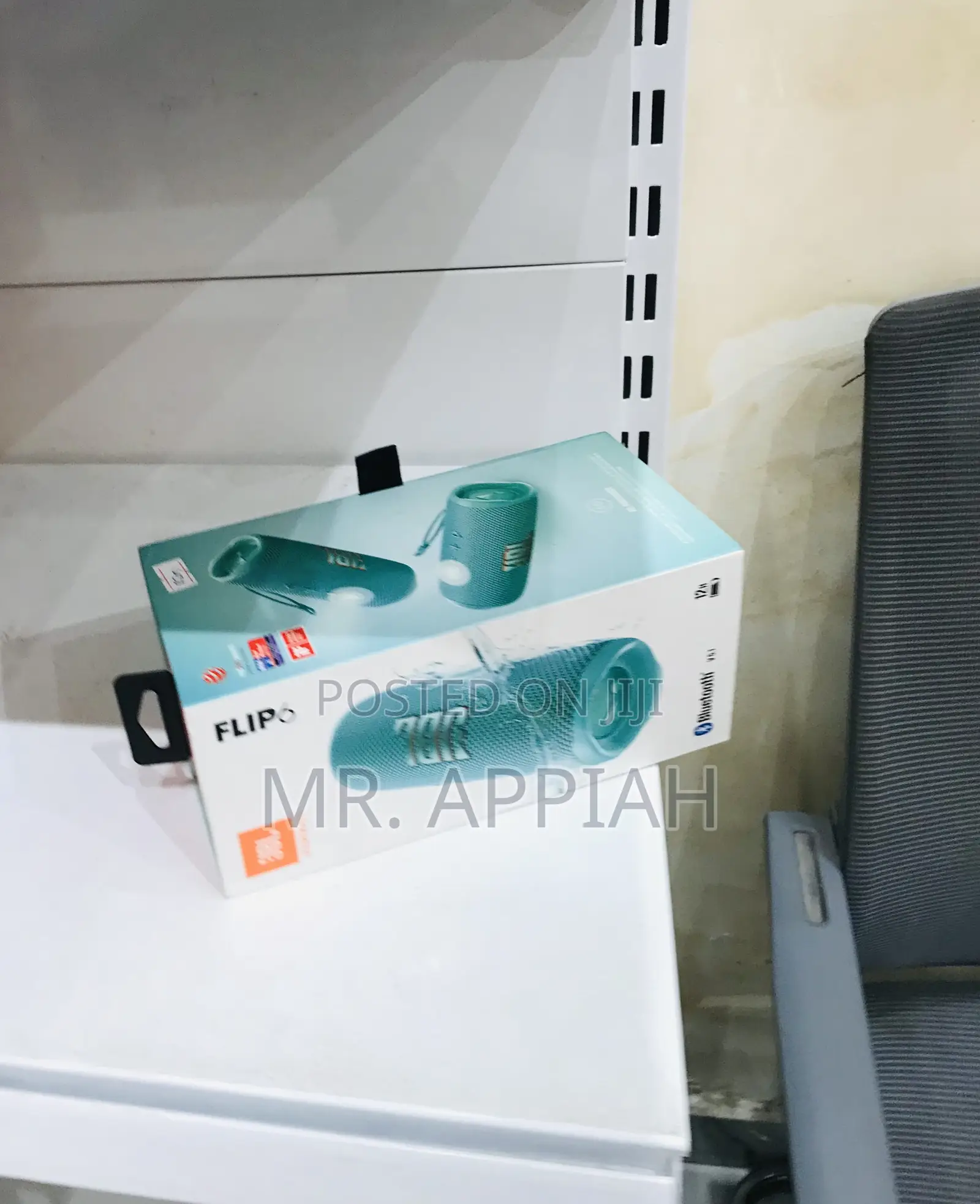 Fantastic JBL Flip 6 Speaker(Turquoise Green) 