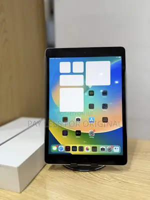 Apple iPad 10.2 (2021) 64 GB Silver