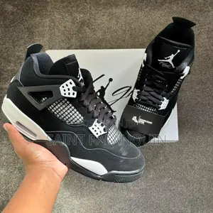 Nike Air Retro 4
