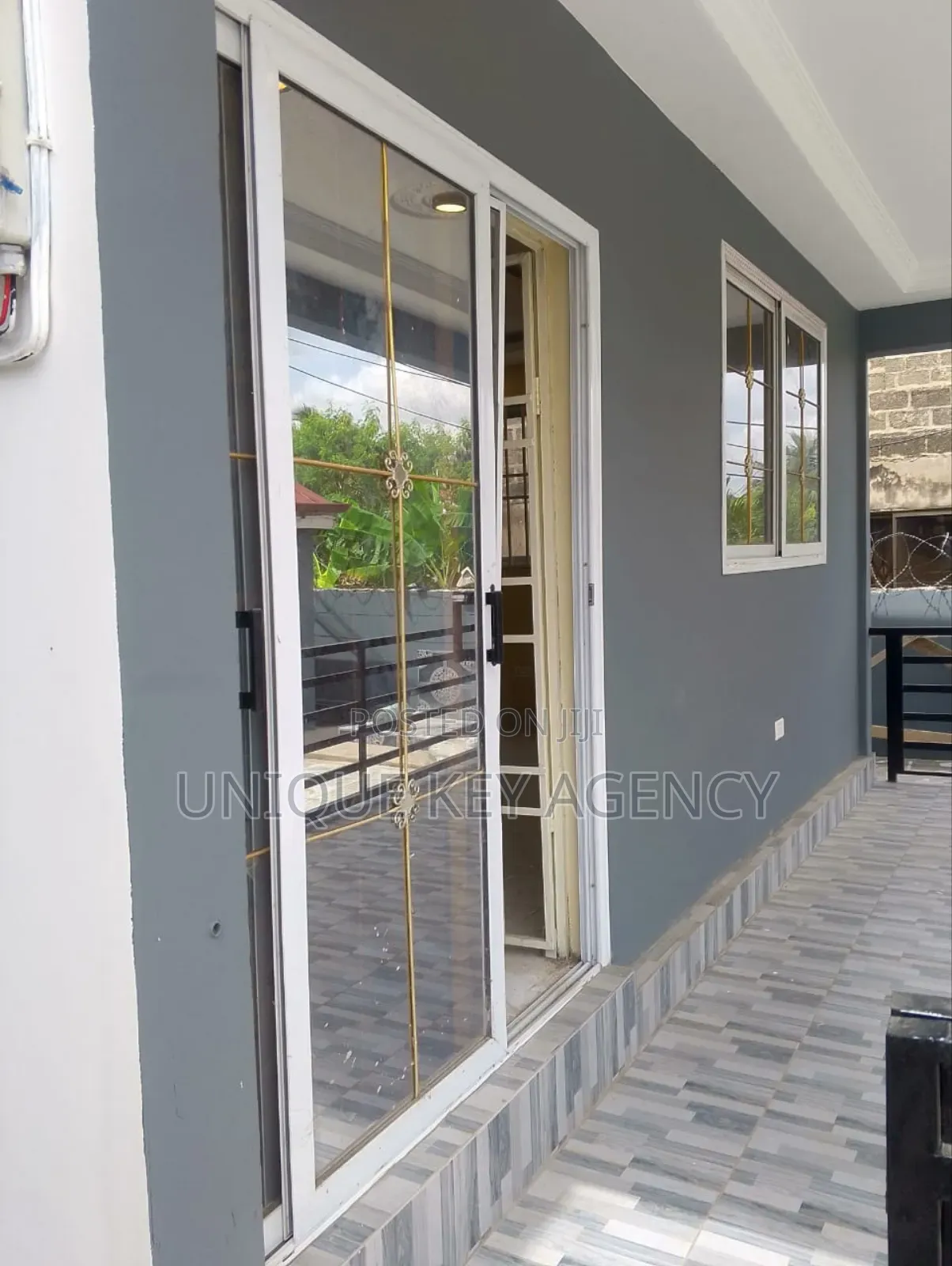 3bdrm Apartment in Unique Key Agency, West Legon for rent