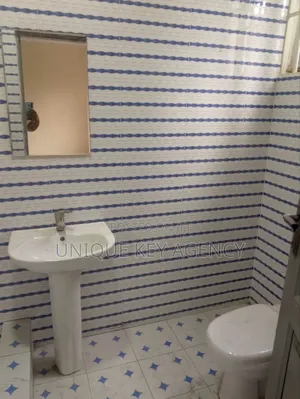 3bdrm Apartment in Unique Key Agency, West Legon for rent