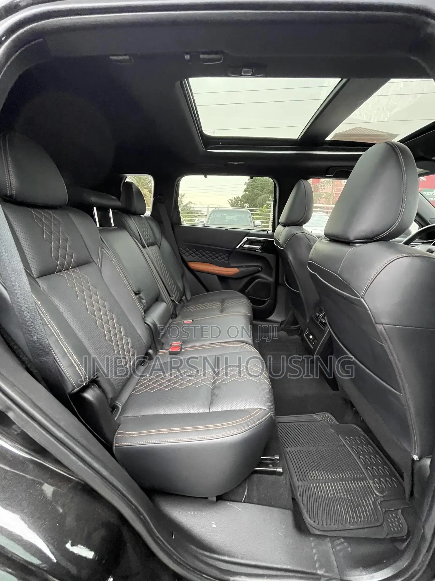 Mitsubishi Outlander SEL Launch Edition 2022 Black