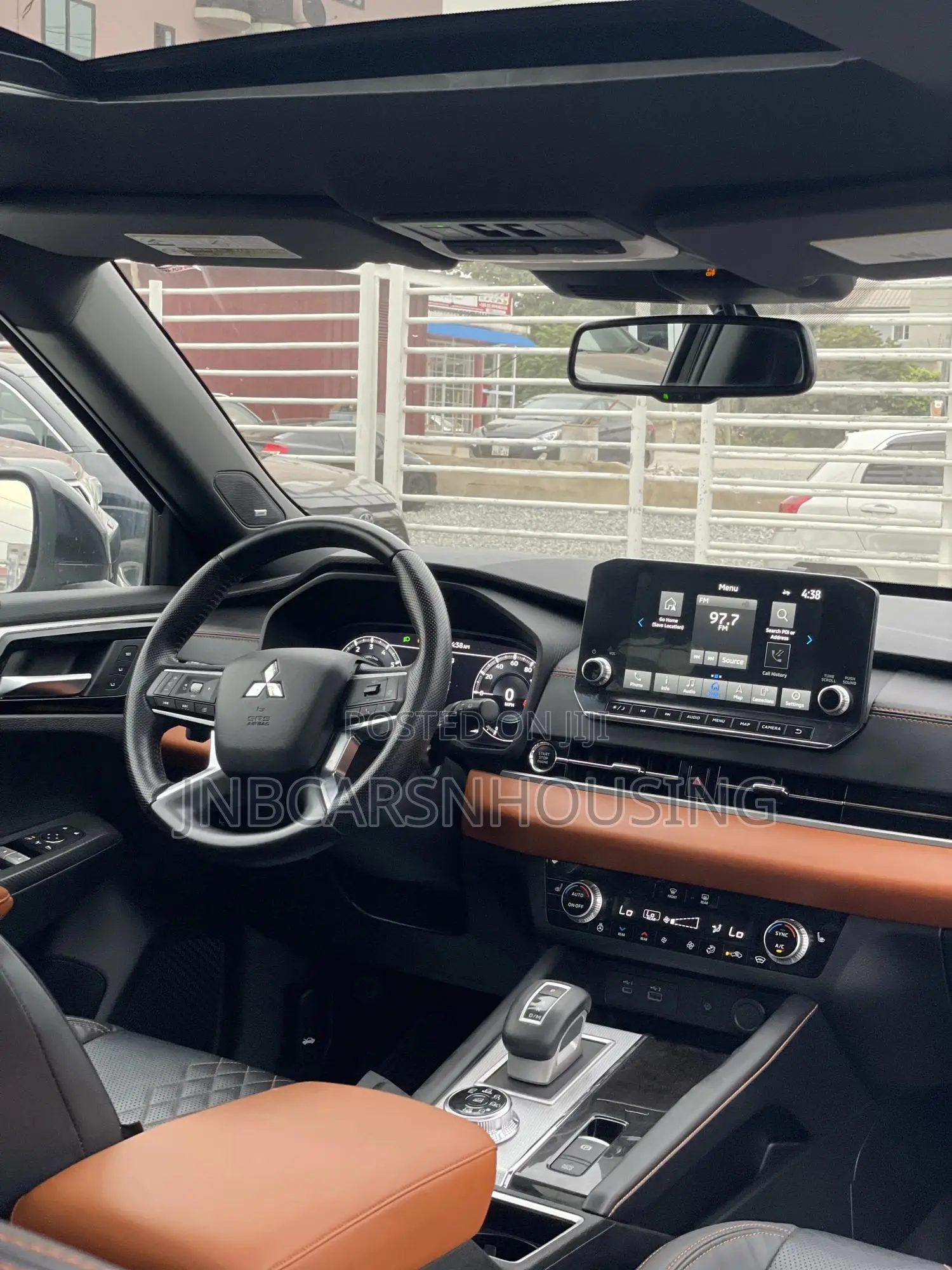 Mitsubishi Outlander SEL Launch Edition 2022 Black