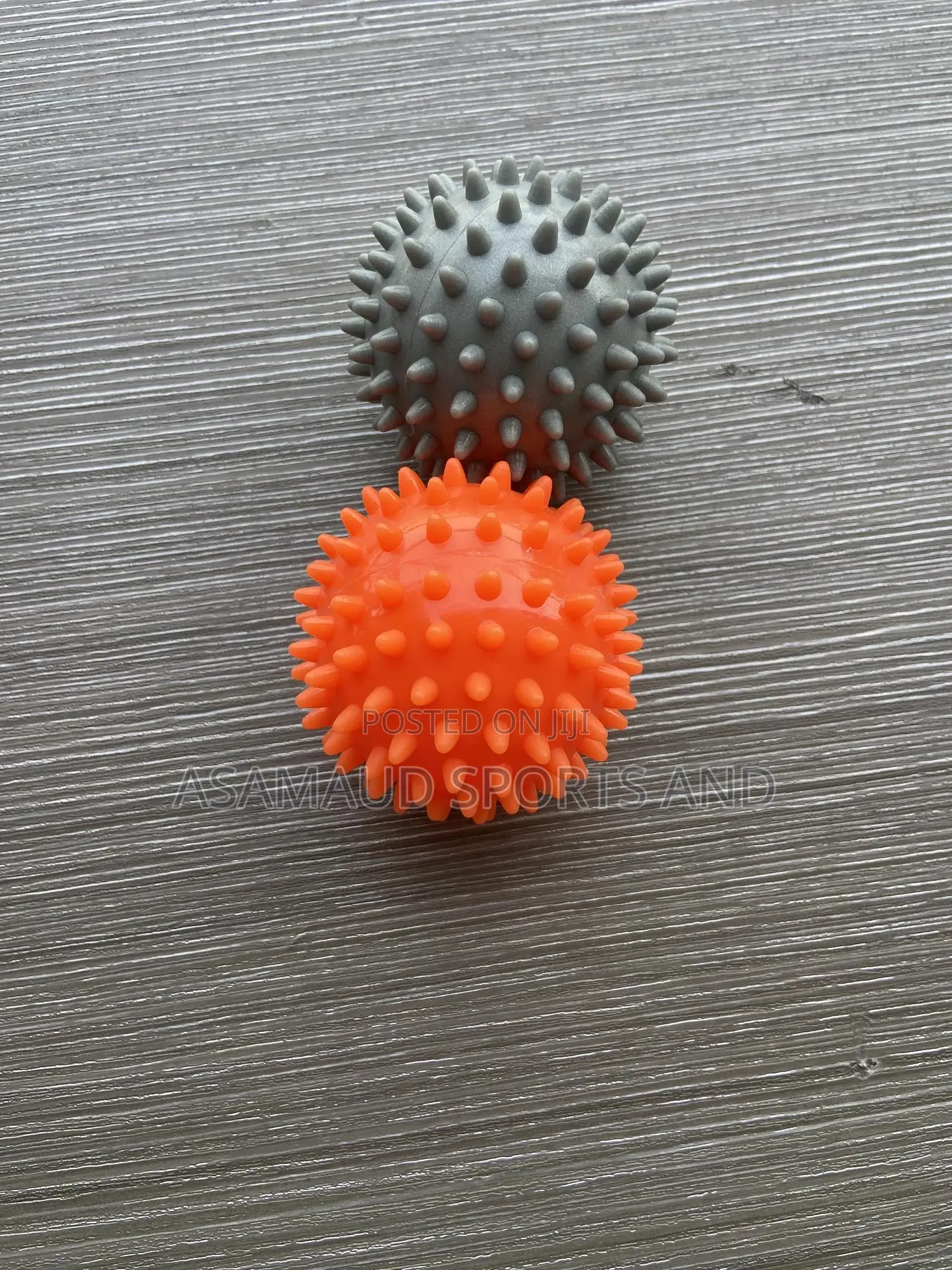 Original Palm Massage Ball Available at Cool Price