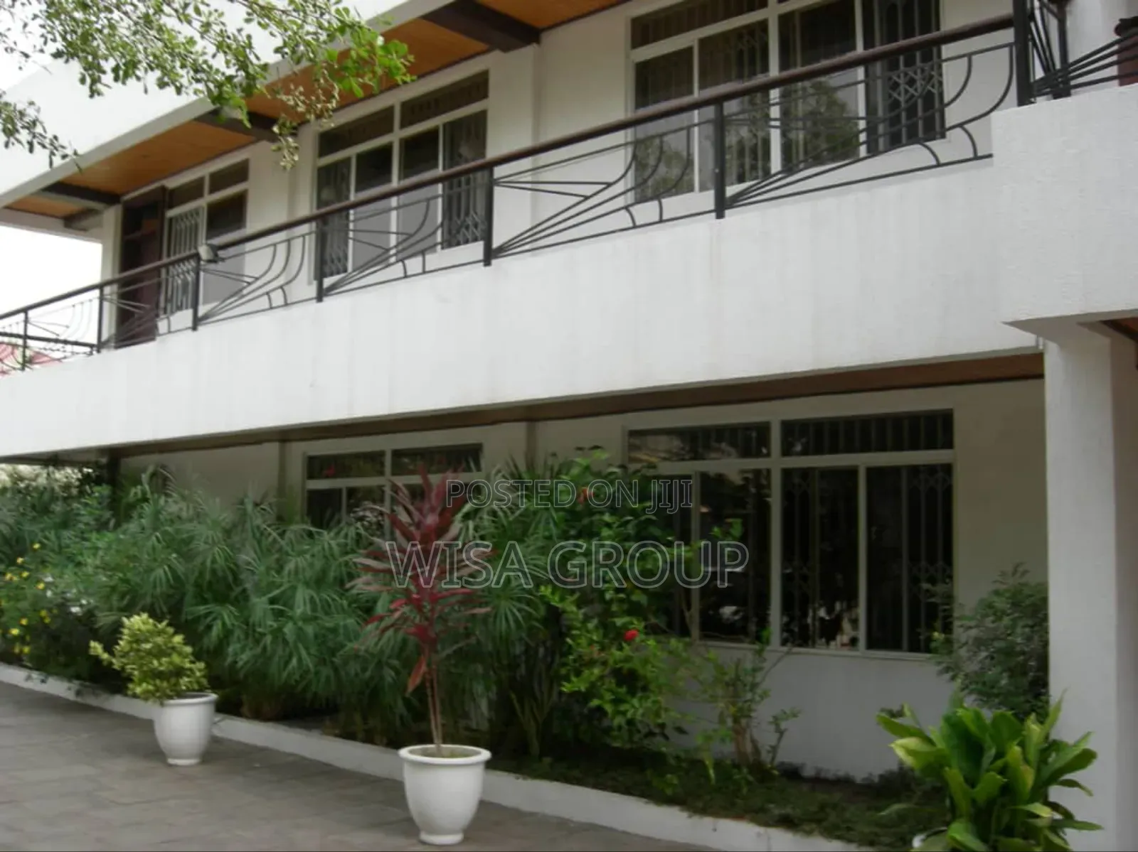 5bdrm Duplex in Wisa Group, Accra Metropolitan for rent